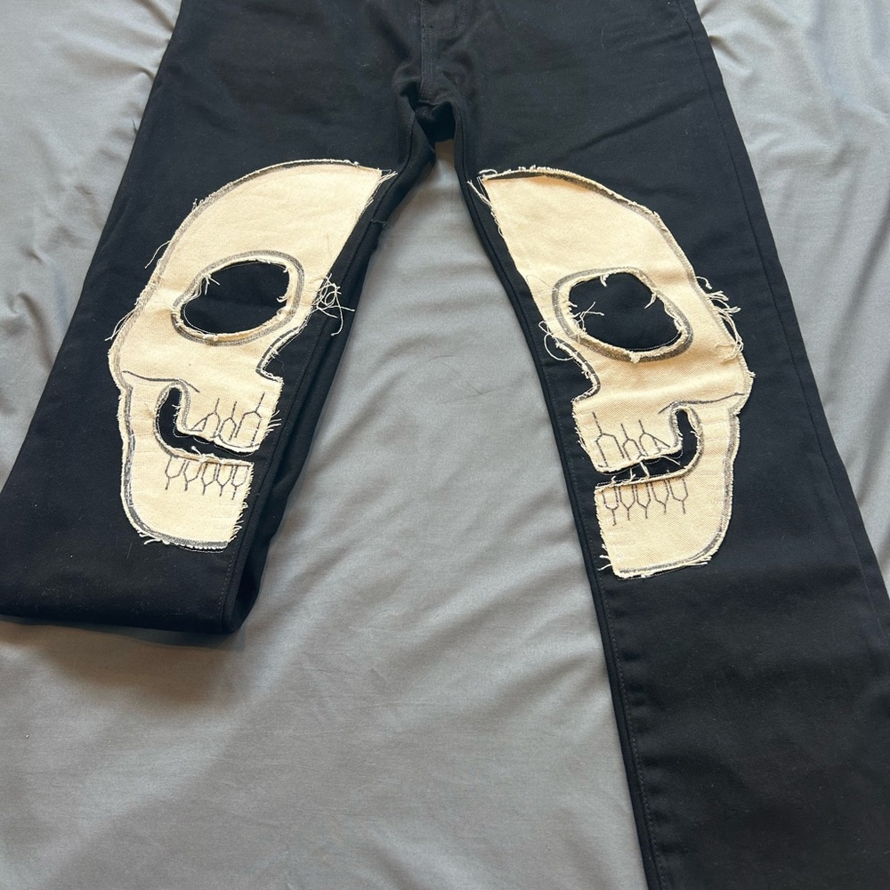 MNML Skull Jeans (LIKE NEW) - Picture 12 of 12